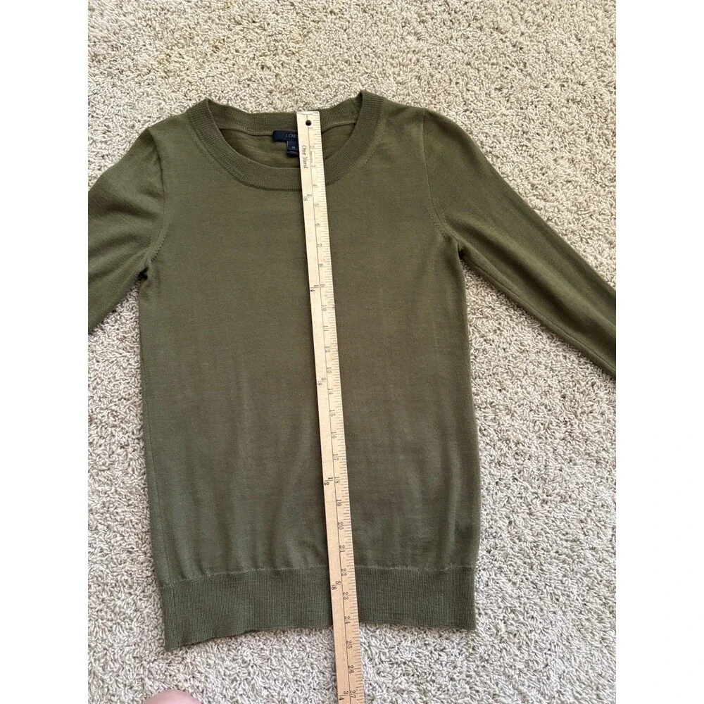 J. Crew Merino Wool Crew Neck Sweater Women’s Size XS Olive Green EUC